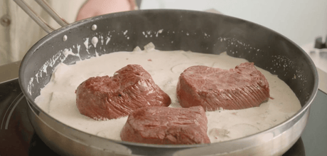Receita: Bifes do Lombo com molho de Cogumelos - José Ignácio